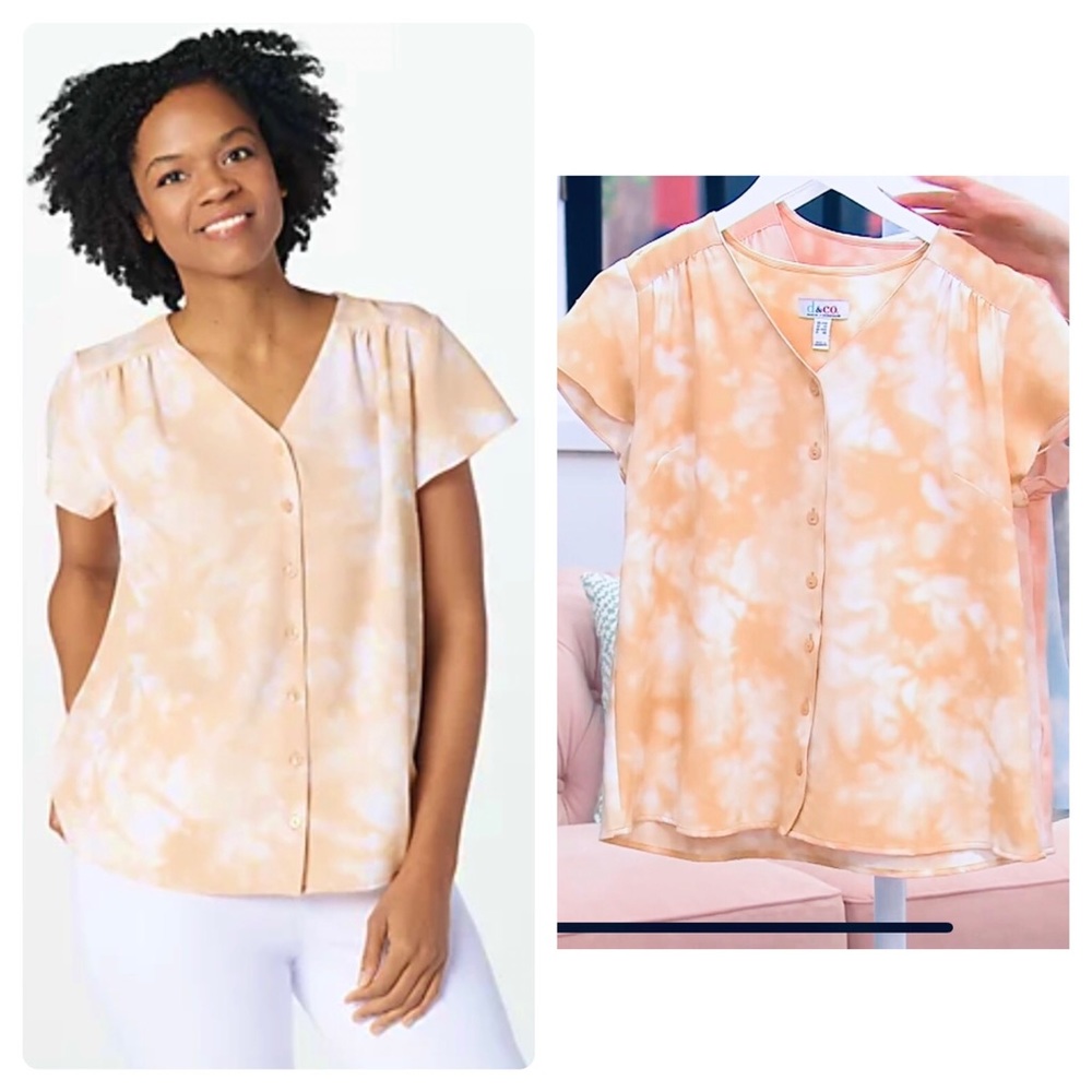 NWT Denim & Co. Printed Button-Front Flutter-Sleeve Blouse in Sand, Size M